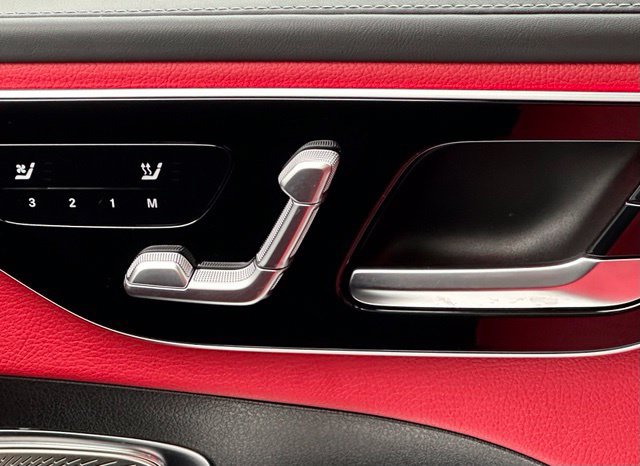 Certified 2024 Mercedes-Benz C 43 AMG 4MATIC Sedan image 40