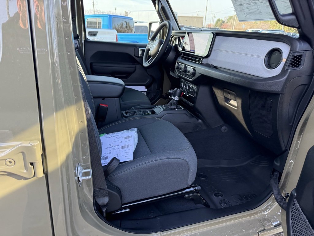 New 2026 Jeep Gladiator Sport image 21