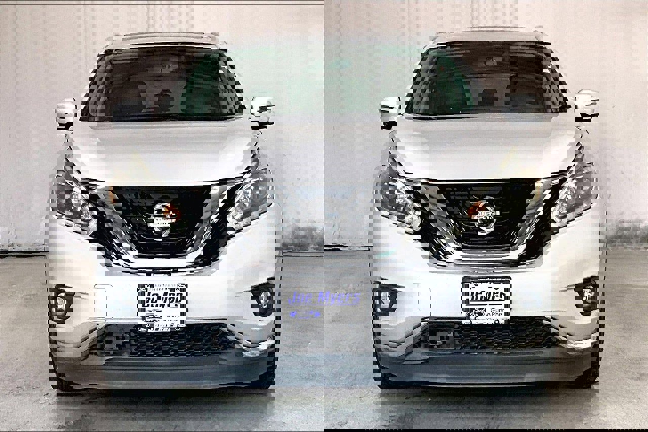Used 2018 Nissan Murano SL w/ Moonroof Package image 2