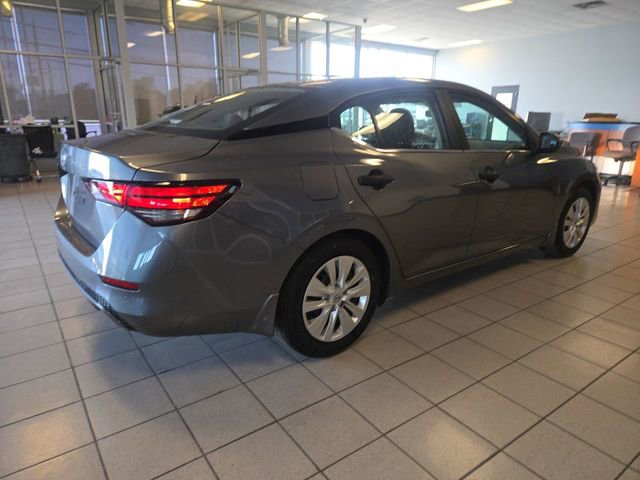Used 2024 Nissan Sentra S image 8