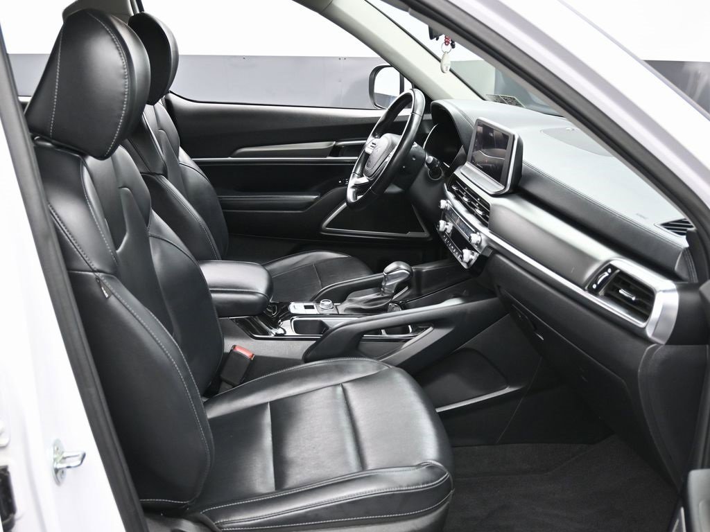 Used 2022 Kia Telluride LX image 37