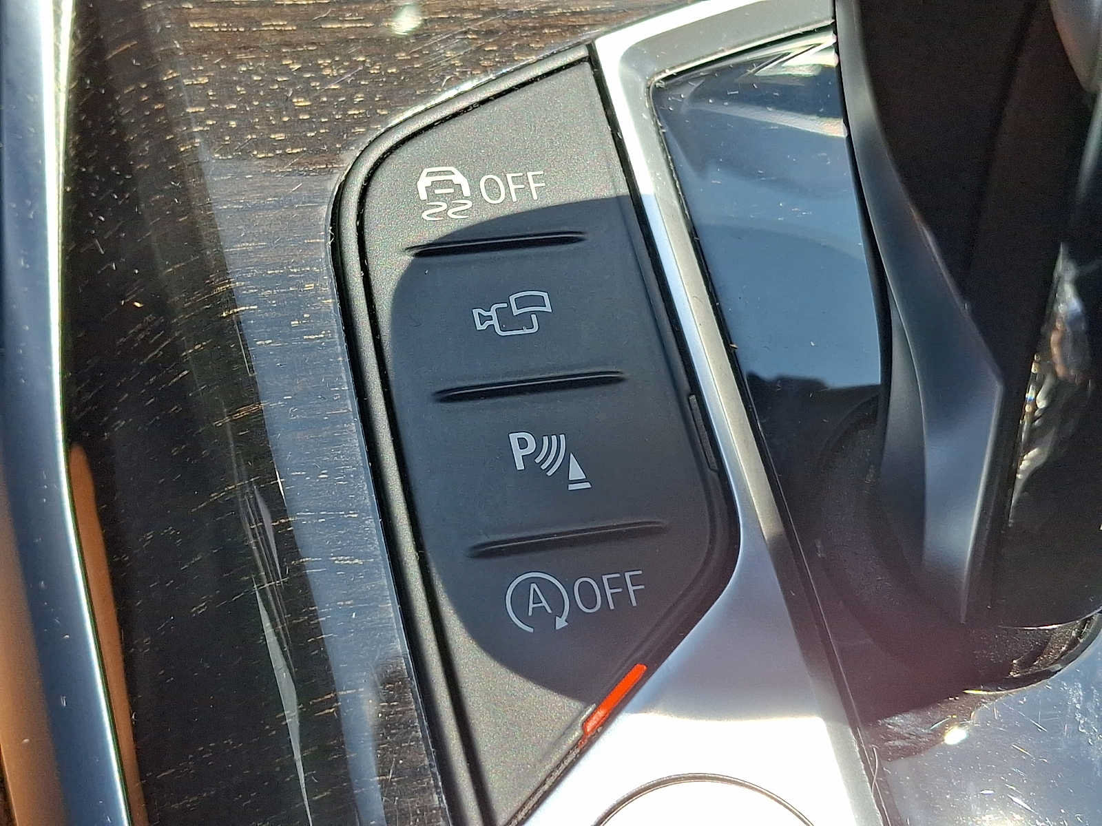 Used 2021 BMW 330i xDrive Sedan AWD/4WD image 21