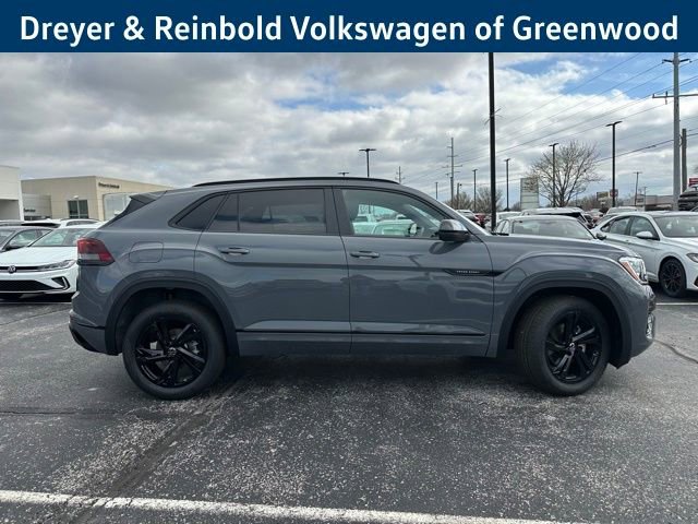 New 2026 Volkswagen Atlas Cross Sport SEL R-Line image 8