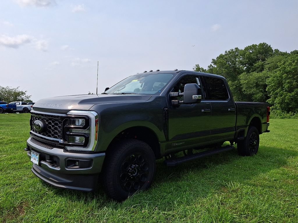 New 2026 Ford F250 Lariat w/ Black Appearance Package AWD/4WD image 2
