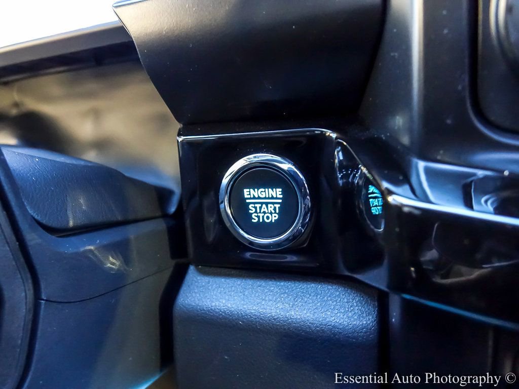 New 2026 Ford F250 Lariat w/ Black Appearance Package image 16