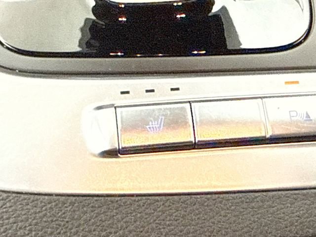 Used 2026 Kia Carnival EX image 20