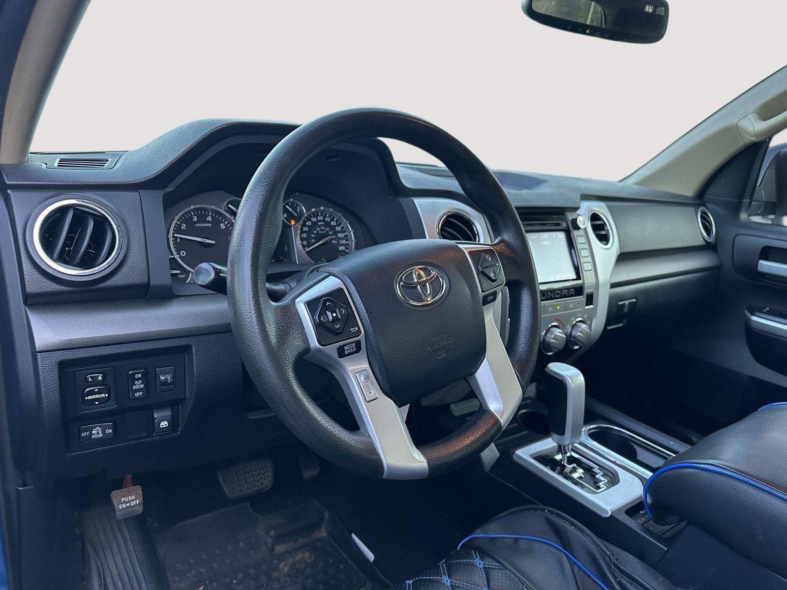 Used 2017 Toyota Tundra SR5 w/ SR5 Upgrade Package RWD image 10