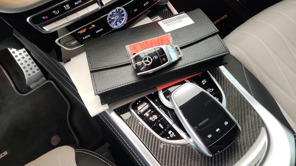Used 2024 Mercedes-Benz G 63 AMG 4MATIC image 38