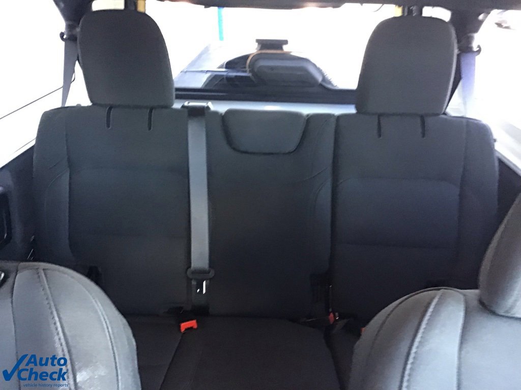 Used 2023 Jeep Wrangler Sport S image 17