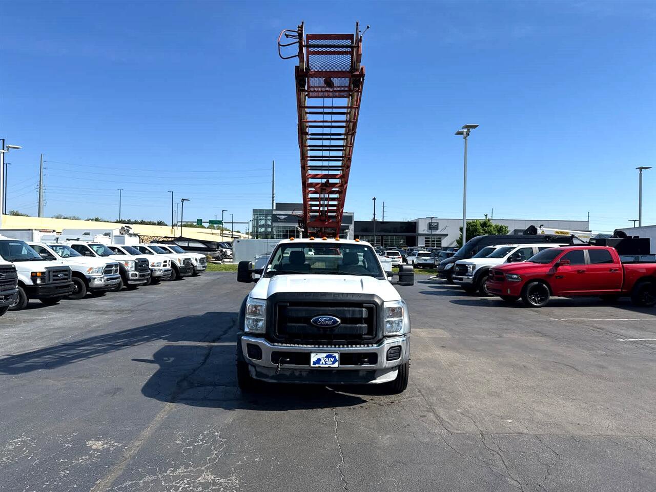 Used 2011 Ford F550 2WD Regular Cab Super Duty w/ Payload Upgrade Pkg image 4