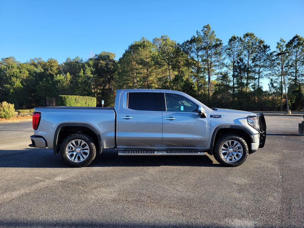 Used 2023 GMC Sierra 1500 Denali w/ Technology Package image 7