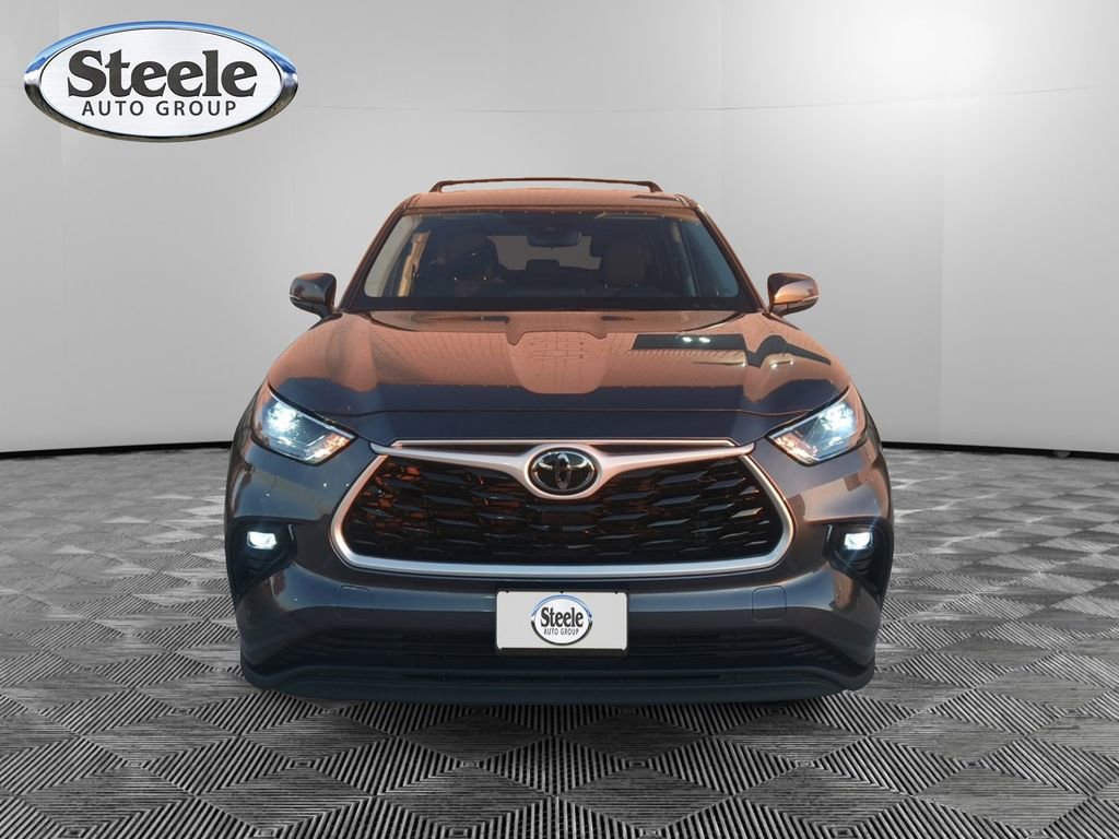 Used 2023 Toyota Highlander L image 8