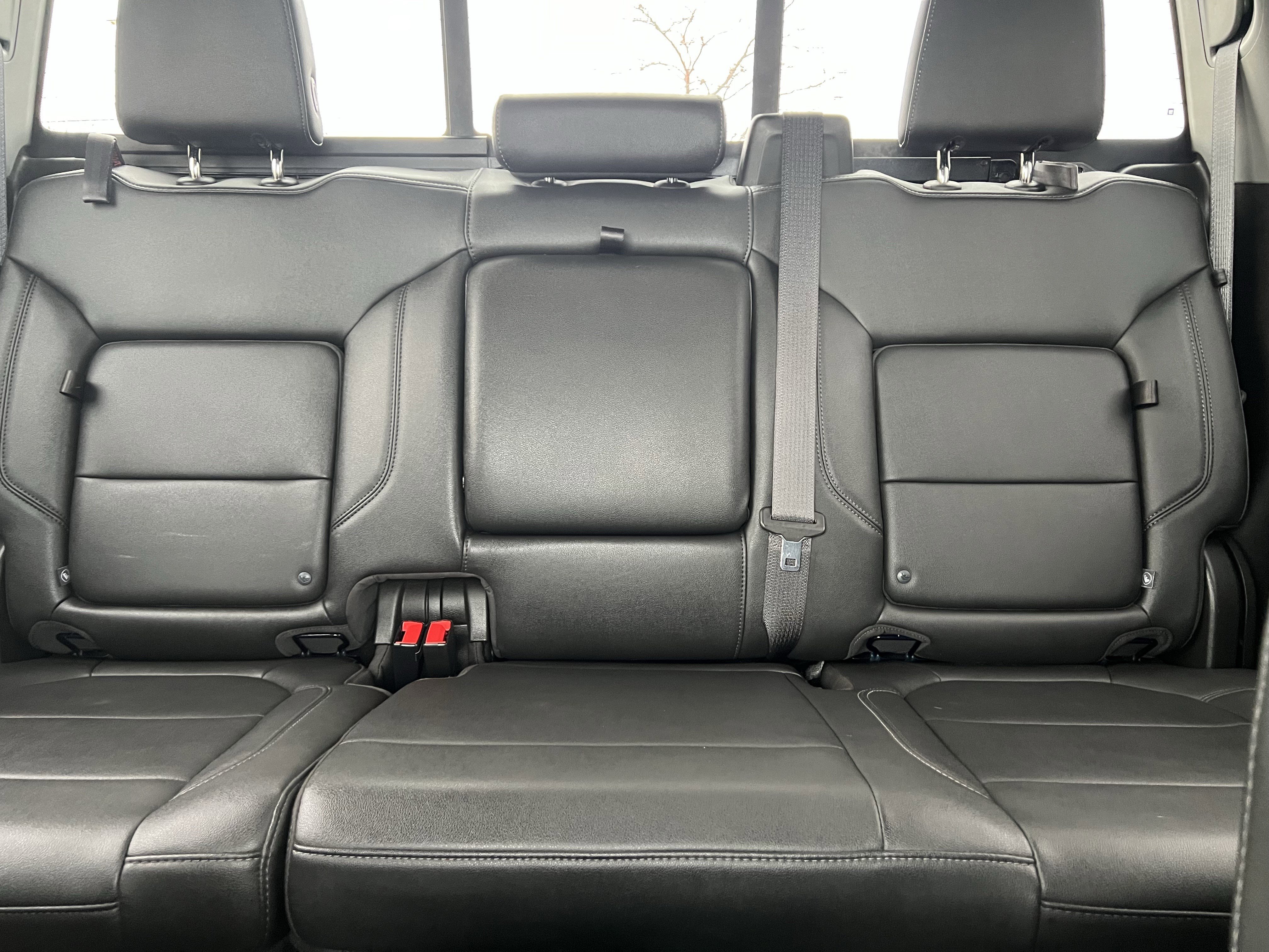 Used 2021 Chevrolet Silverado 1500 LT Trail Boss w/ Convenience Package II image 13