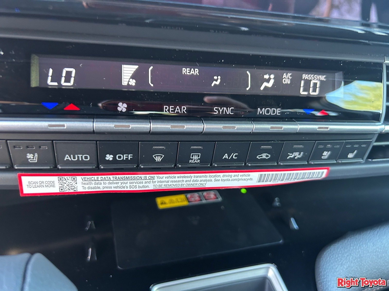 New 2026 Toyota Sienna Platinum AWD/4WD image 26