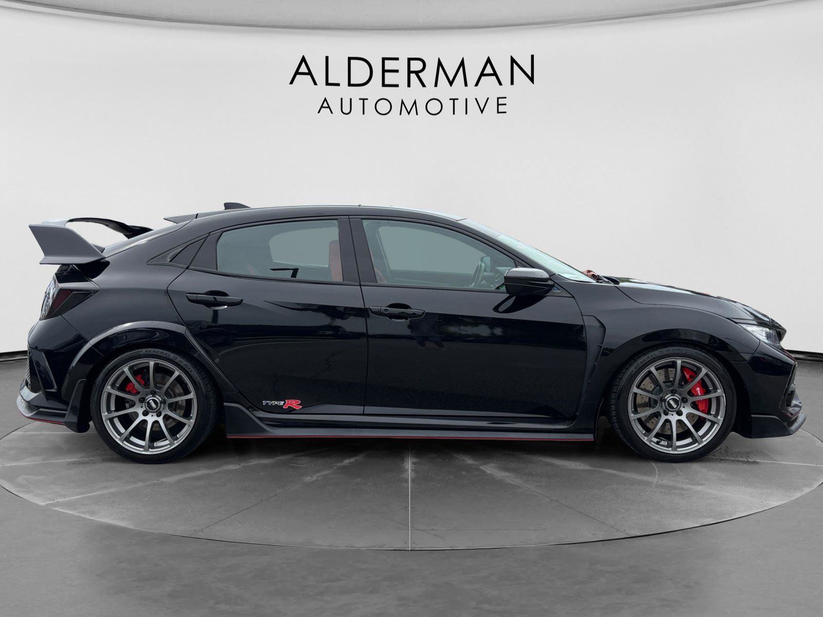 Used 2017 Honda Civic Type R image 7