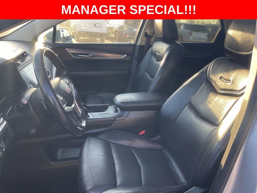 Used 2019 Cadillac XT5 Luxury image 16