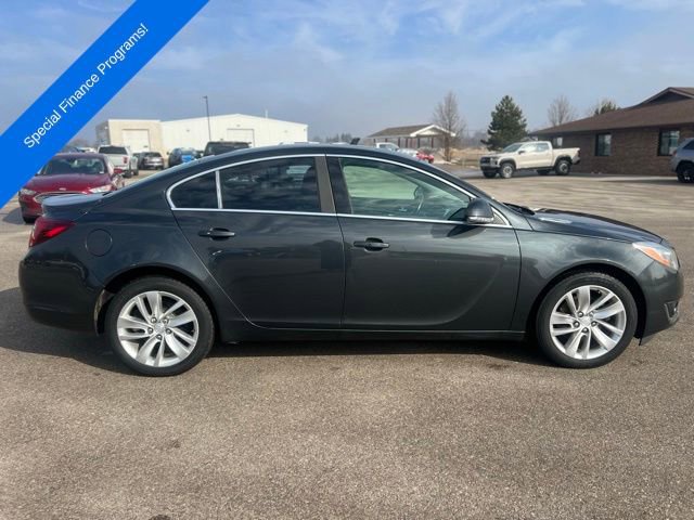 Used 2016 Buick Regal AWD image 7