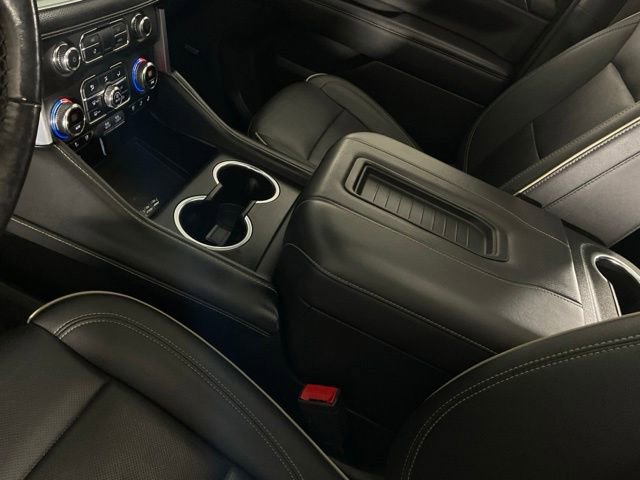 Used 2022 GMC Yukon SLT w/ SLT Luxury Package AWD/4WD image 19