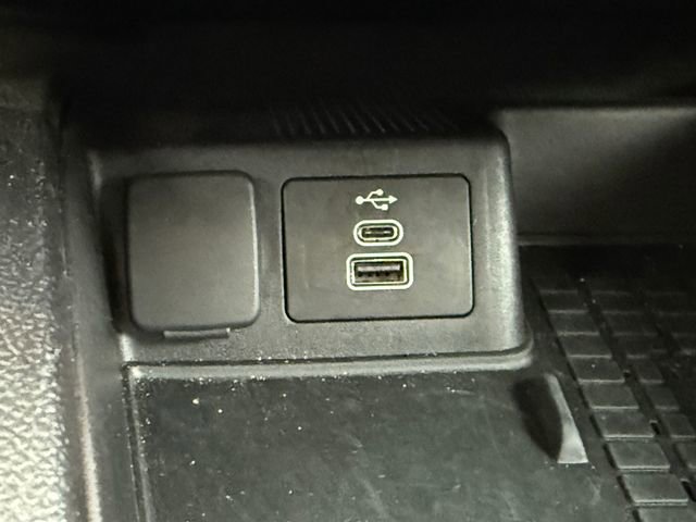 Certified 2025 Ford Bronco Sport Outer Banks w/ Outer Banks Tech Package+ AWD/4WD image 13