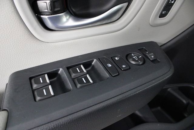 Used 2024 Honda Pilot EX-L image 17