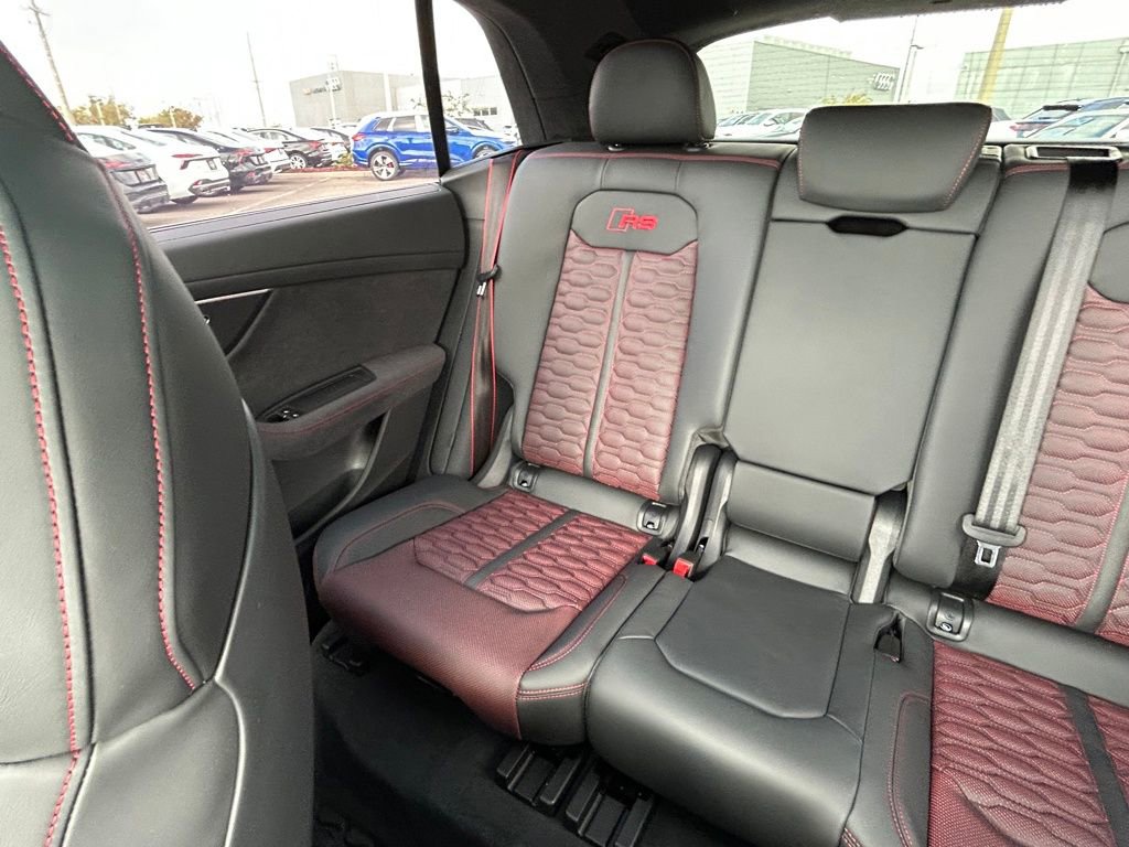 New 2026 Audi RS Q8 performance image 12