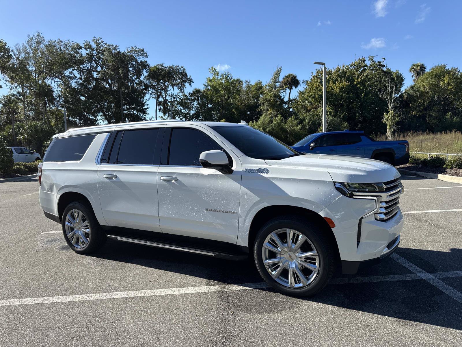 Used 2024 Chevrolet Suburban High Country AWD/4WD 360° Tour