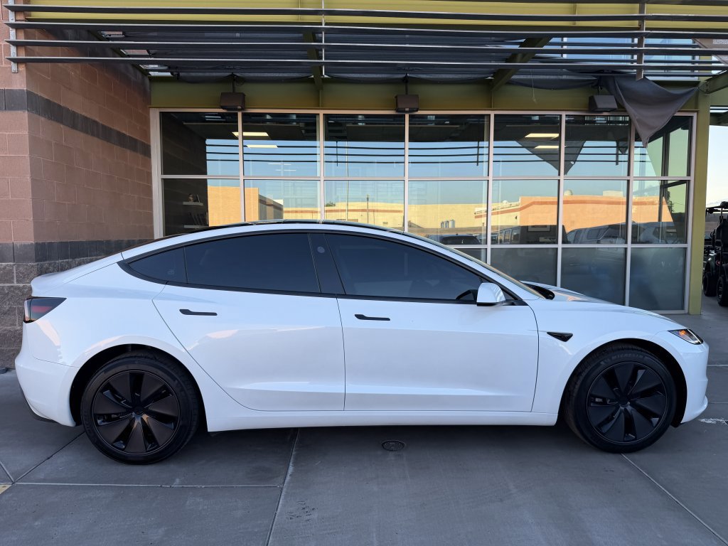 Used 2025 Tesla Model 3 Long Range image 9