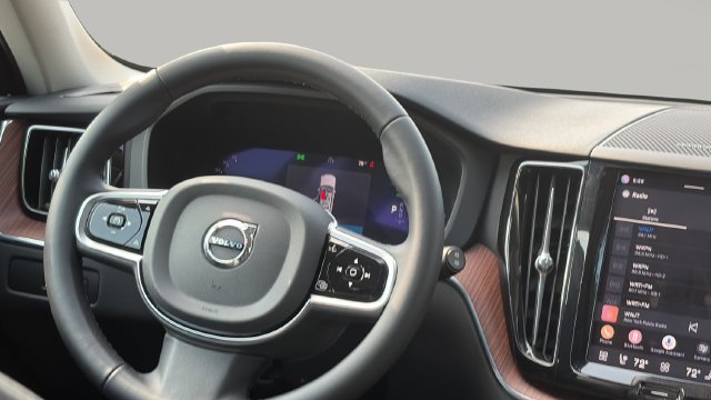 Certified 2024 Volvo XC60 T8 Plus w/ Protection Package Premier AWD/4WD image 9