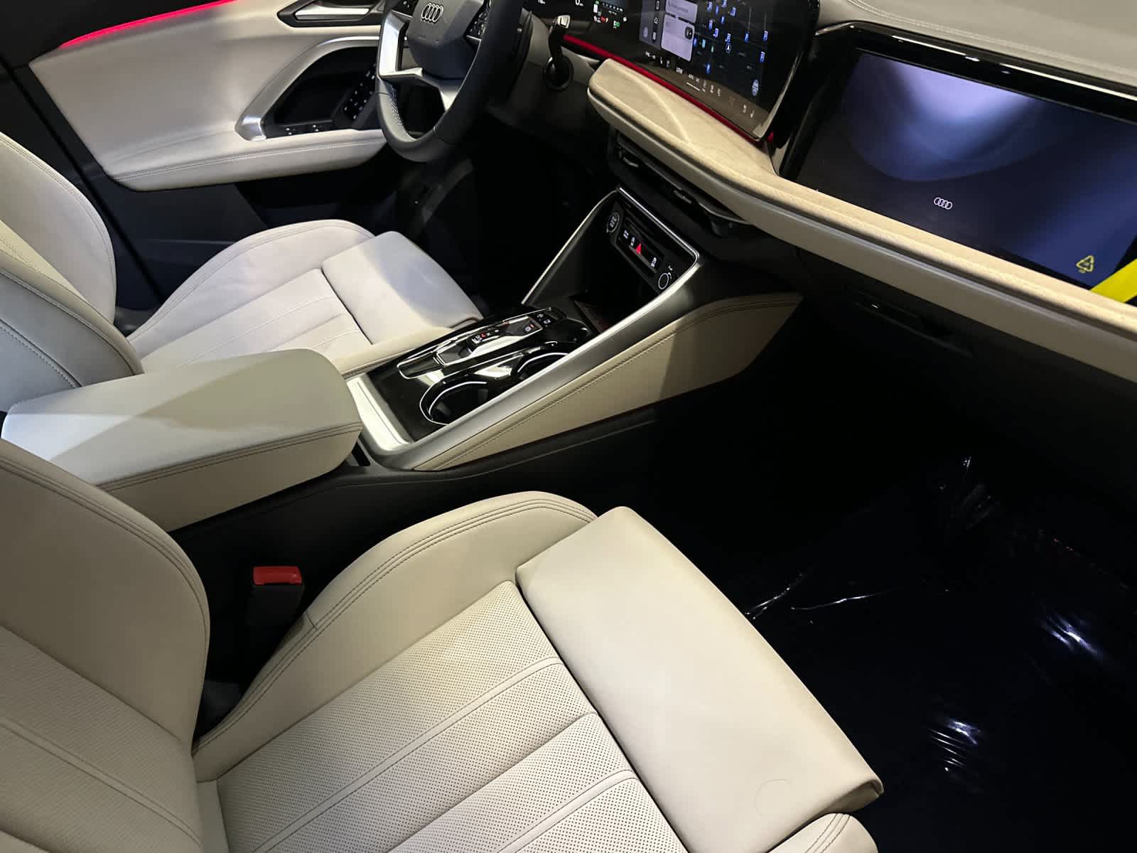 New 2026 Audi Q5 Premium Plus AWD/4WD image 16