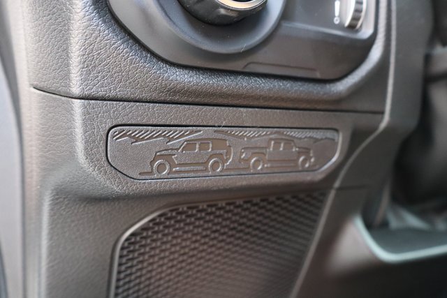 New 2025 Jeep Gladiator Sport image 14