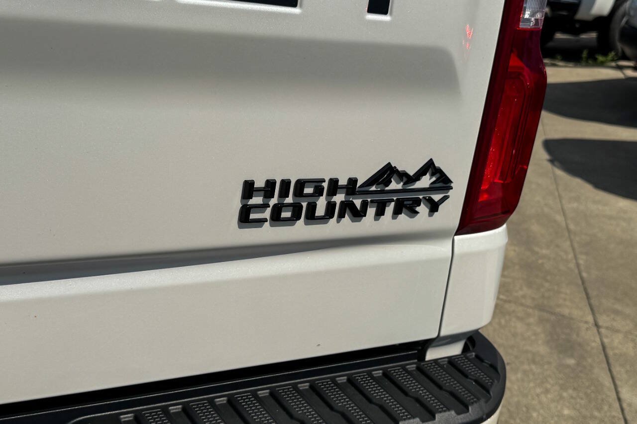 Used 2022 Chevrolet Silverado 1500 High Country w/ LPO, Dark Essentials Package AWD/4WD image 20