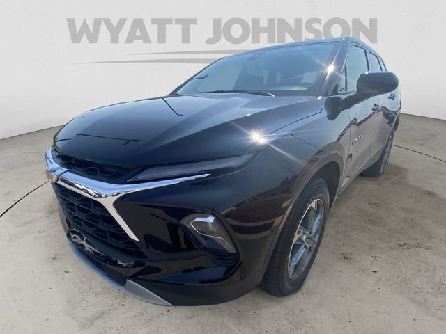 Used 2025 Chevrolet Blazer LT