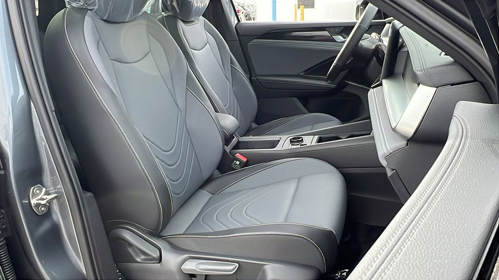 New 2026 Volkswagen Tiguan SE R-Line AWD/4WD image 10