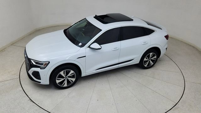 Used 2024 Audi Q8 e-tron Premium Plus w/ Premium Plus Package image 78