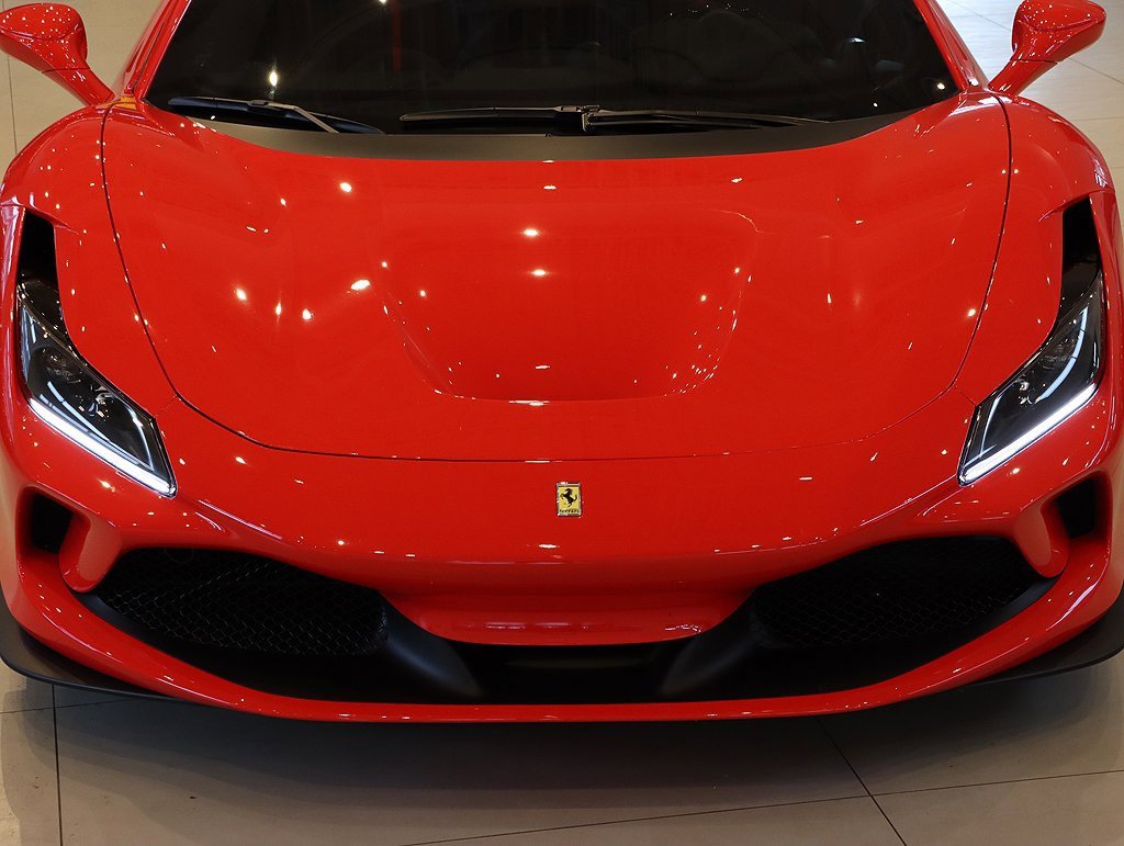 Certified 2023 Ferrari F8 Tributo image 27