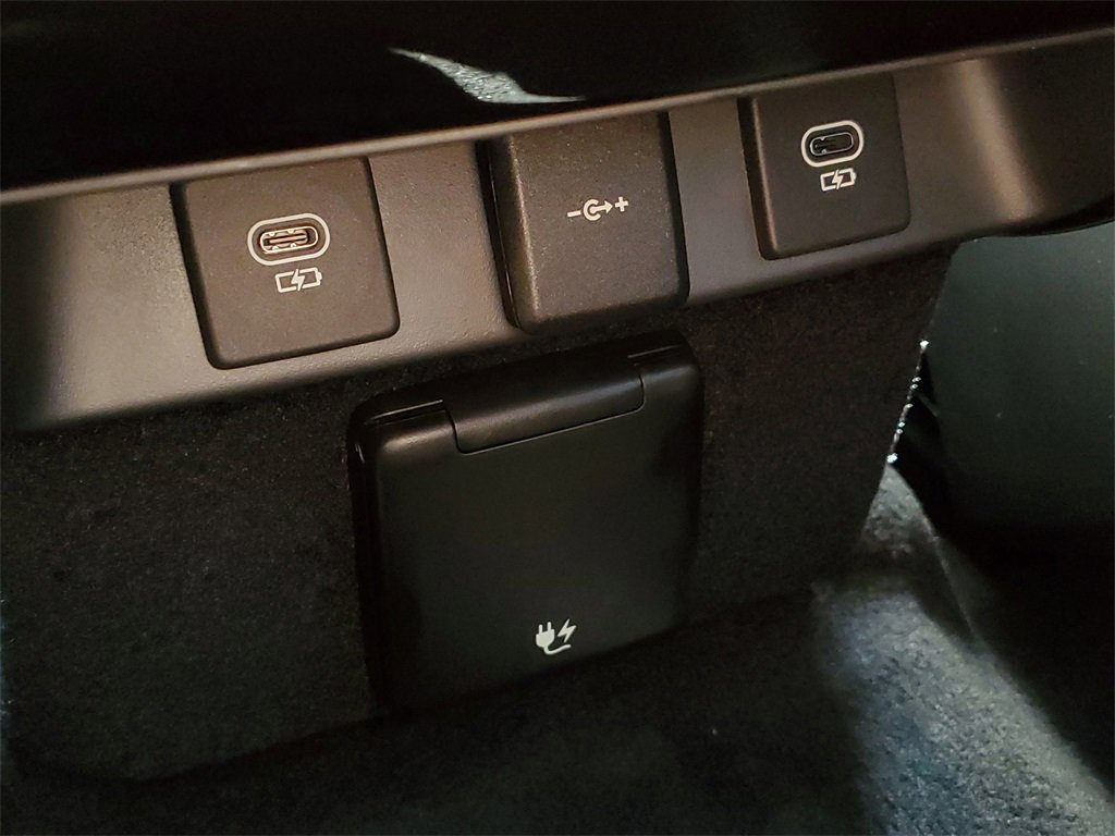 New 2025 Land Rover Range Rover Sport Dynamic SE image 36