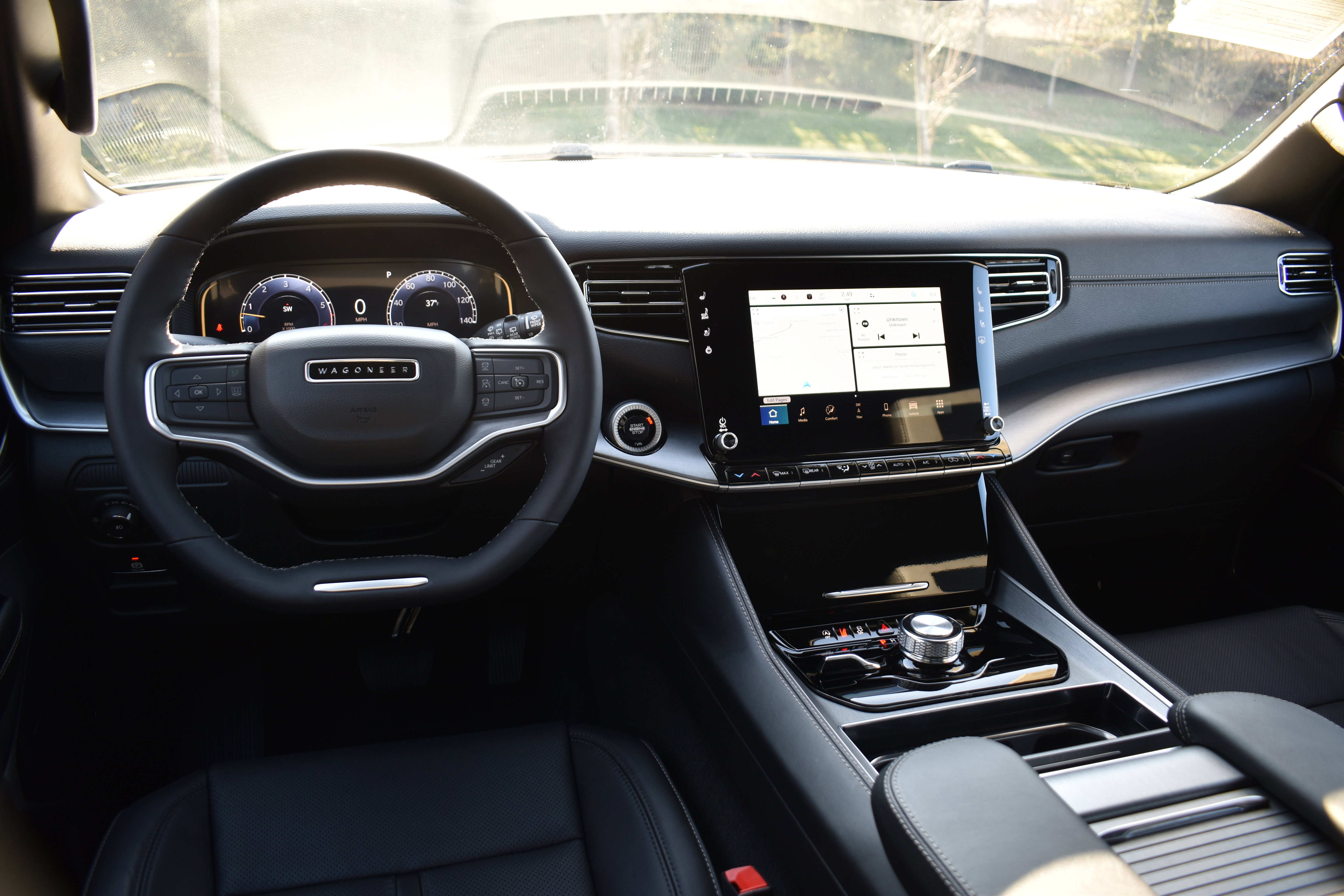 Used 2025 Jeep Wagoneer L Series II w/ Premium Group I image 26