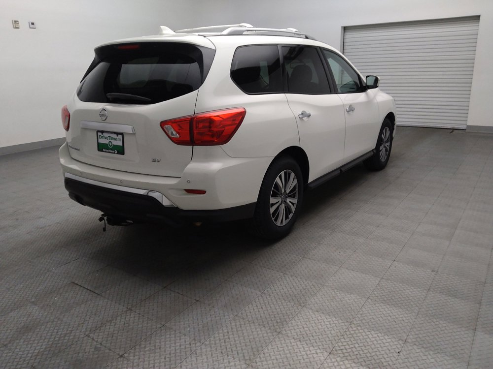 Used 2019 Nissan Pathfinder SV FWD image 9