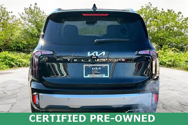 Used 2023 Kia Telluride EX w/ EX Captain's Chair Package image 4