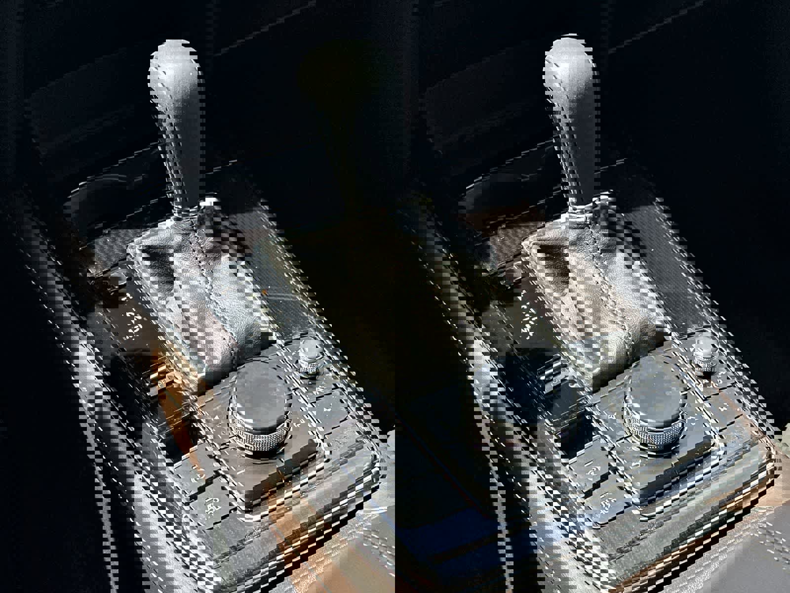 Used 2025 MAZDA CX-30 AWD 2.5 S w/ Premium Package image 17