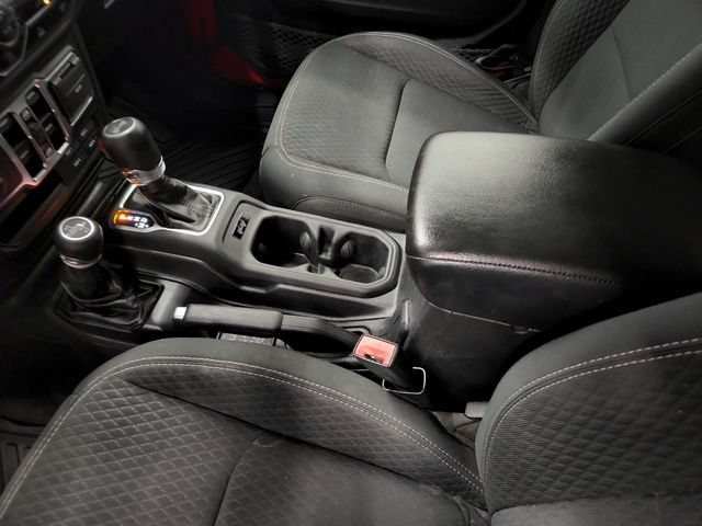 Used 2021 Jeep Wrangler Unlimited Sport AWD/4WD image 21