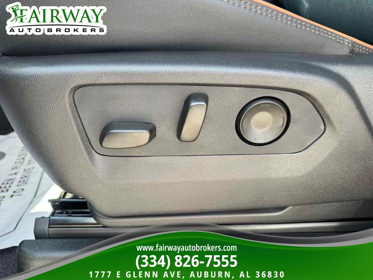 Used 2026 GMC Yukon AT4 w/ AT4 Premium Plus Package AWD/4WD image 17