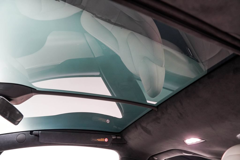 Used 2025 Tesla Model X AWD/4WD image 20