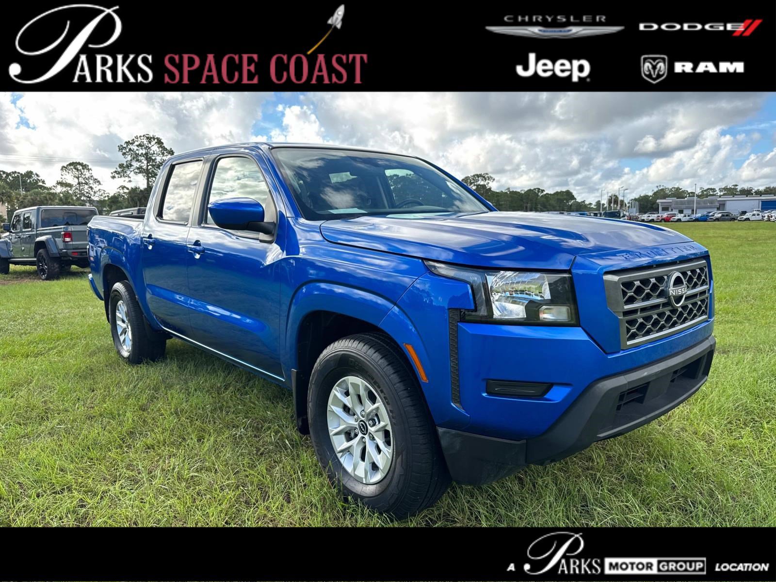 Used 2024 Nissan Frontier SV w/ Technology Package image 1