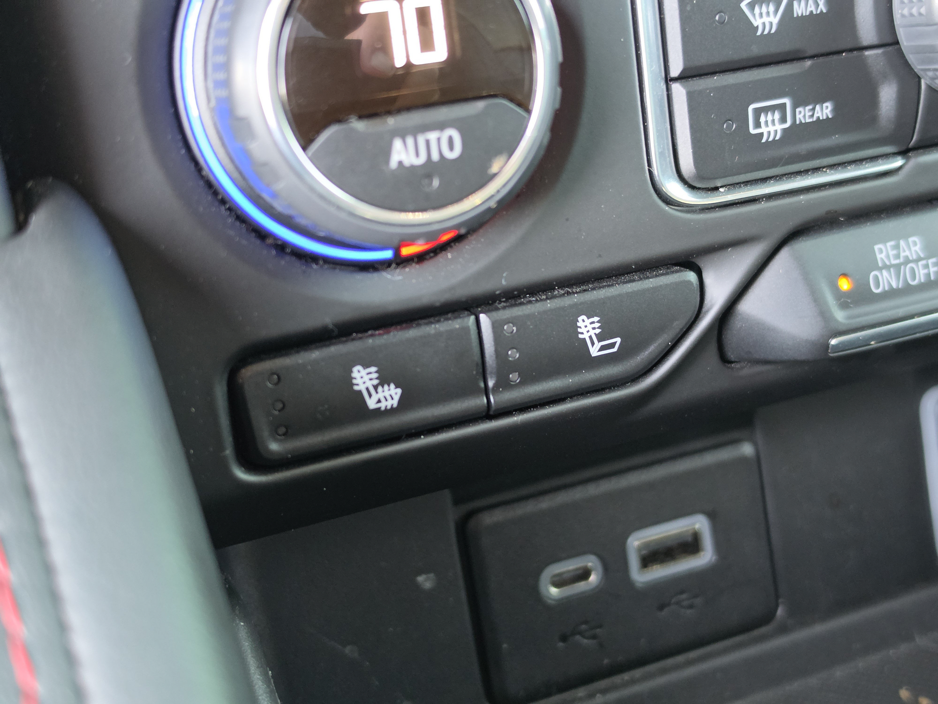 Used 2023 Chevrolet Tahoe RST RWD image 33