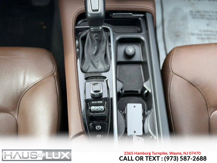 Used 2020 Volvo XC90 T6 Momentum image 33