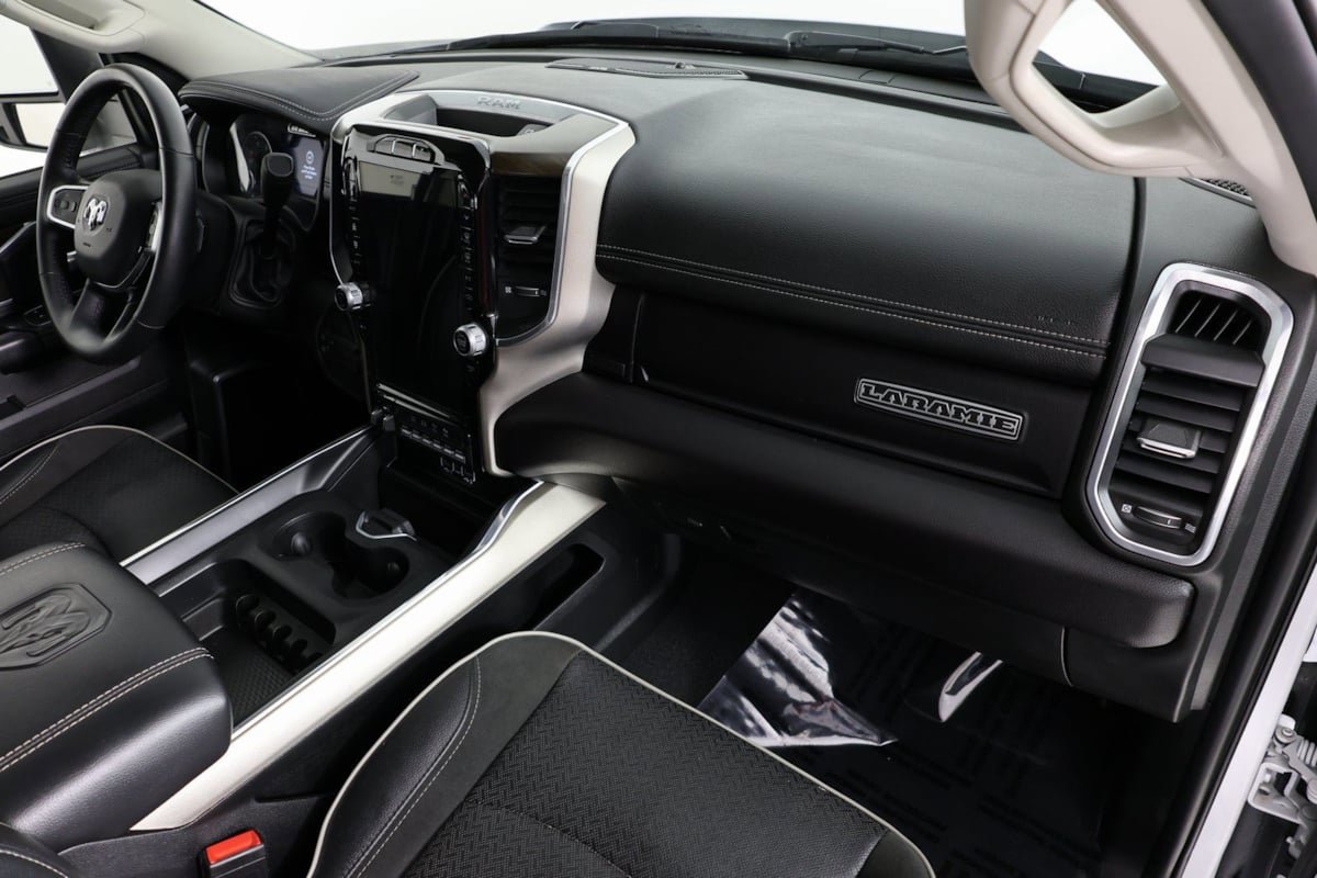 Used 2024 RAM 2500 Laramie w/ Snow Chief Group image 32