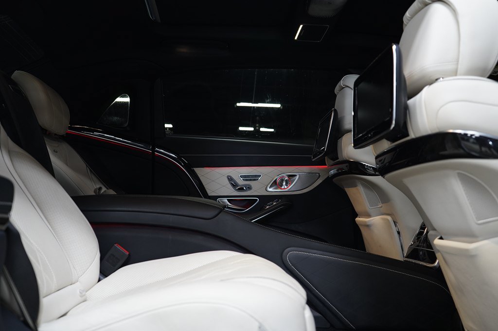 Used 2016 Mercedes-Benz Maybach S 600 image 20