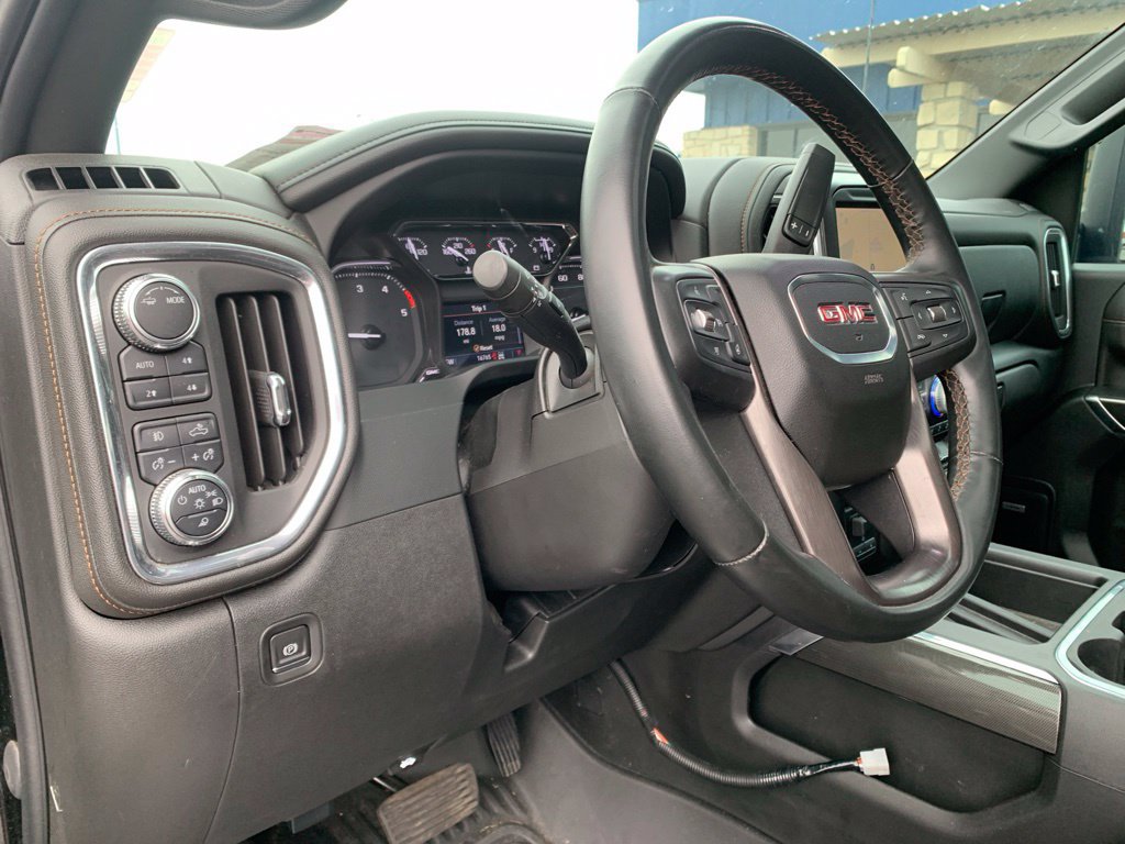Used 2023 GMC Sierra 3500 AT4 w/ AT4 Preferred Package AWD/4WD image 29