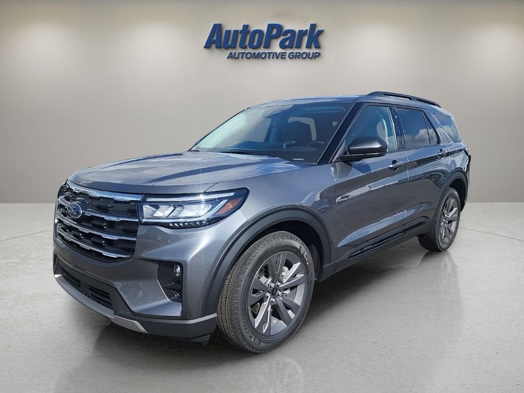 New 2026 Ford Explorer Active w/ Active Comfort Package image 3